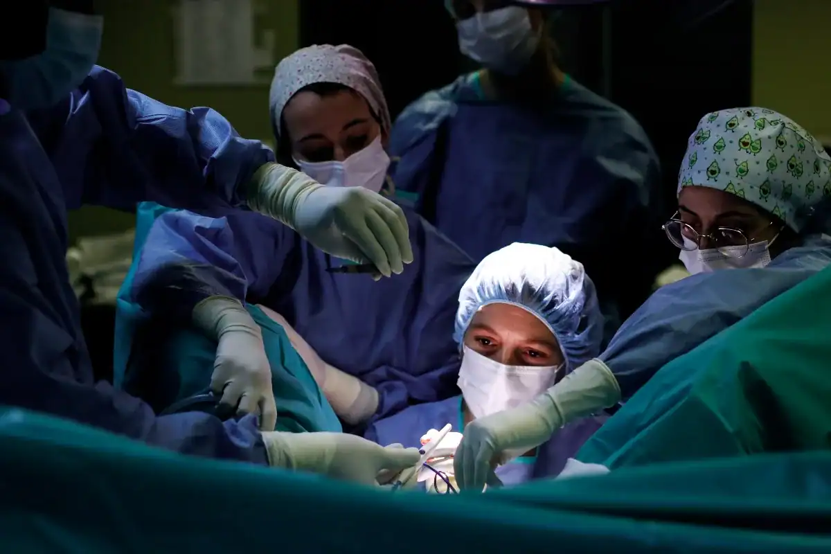 Desenterrar el clítoris: la cirugía reparadora de Asha